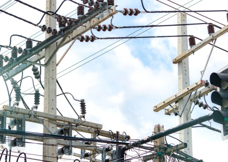 Optimizing Power Consumption: Analysis of Single and Three-Phase Systems