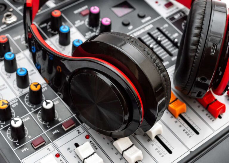 Soundcraft with Deadmau5