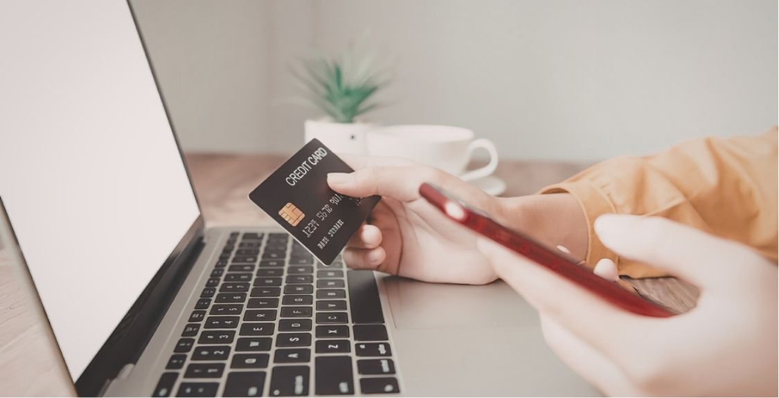 Paying for the membership online by card